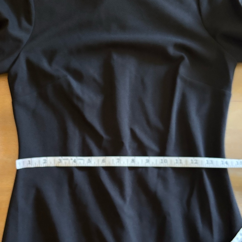 Calvin Klein Boatneck 3/4 Bell-Sleeve Fitted Sheath Dress Knee Length, Black 6 - Picture 11 of 13